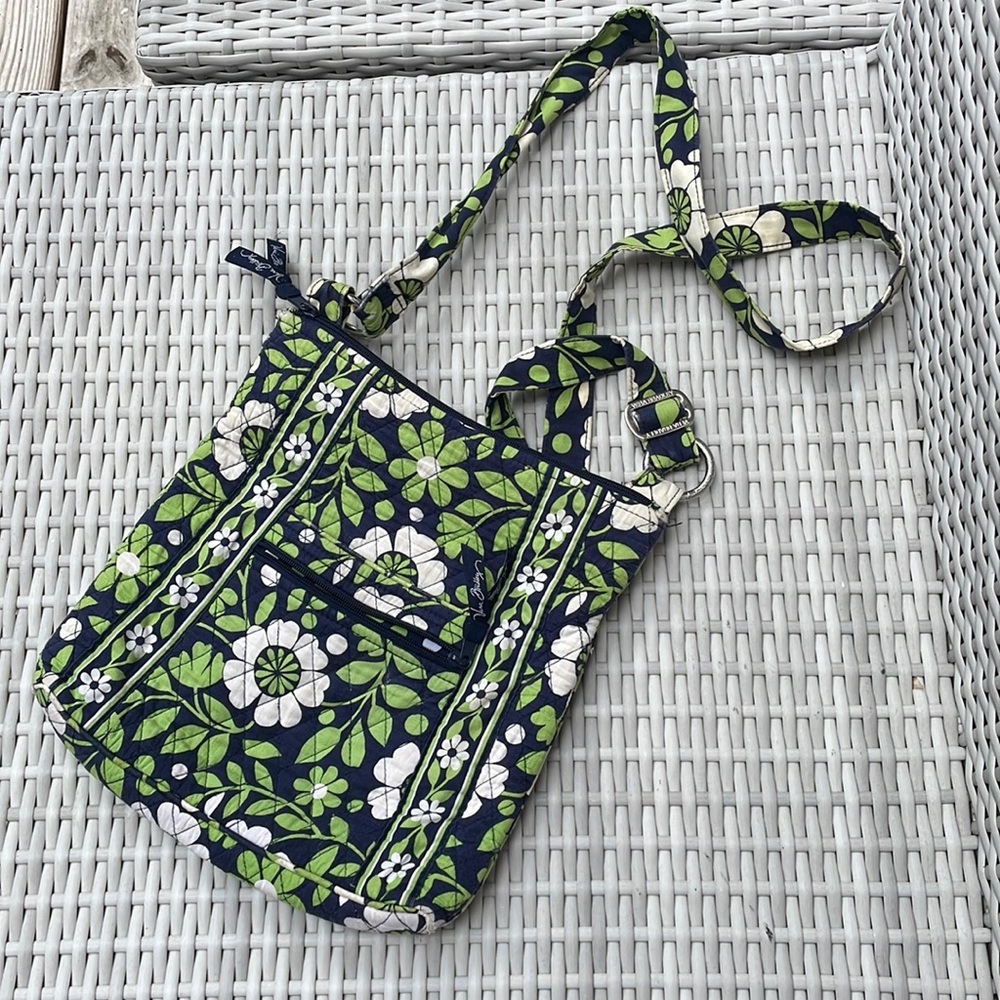 💚 Vera Bradley Hipster/Crossbody  "Lucky You" Pattern